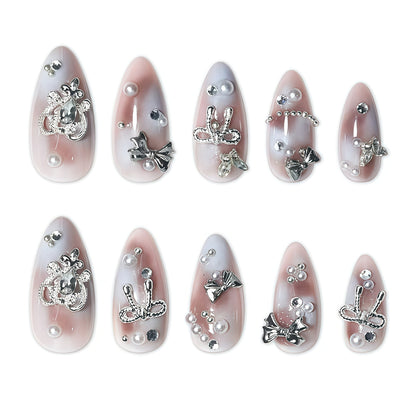 Dekorativer Stiletto Press-On Nagelset Brehn