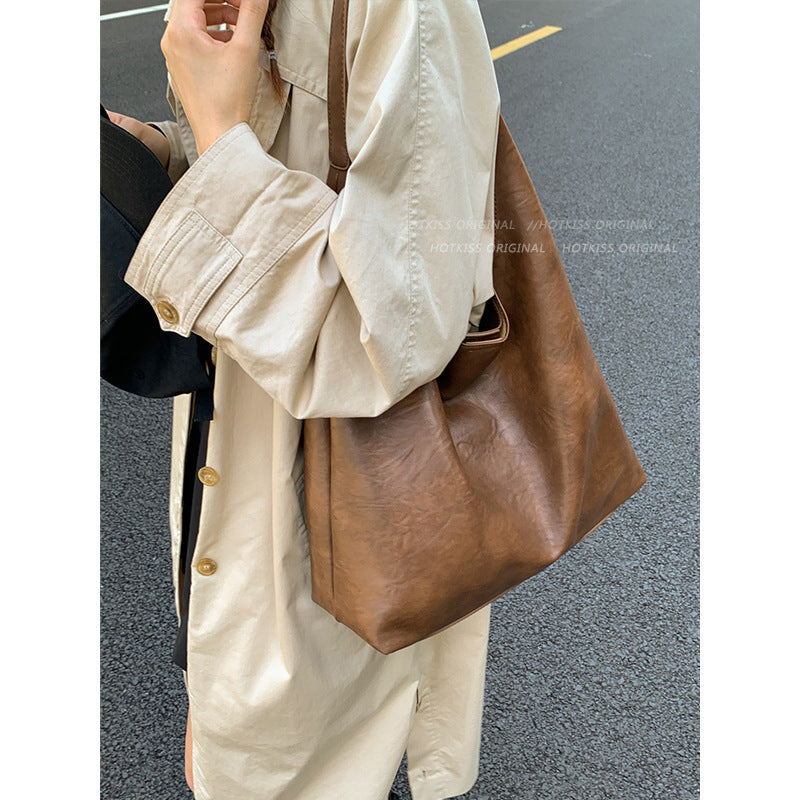 Elegante weiche Leder Hobo-Tasche Brehn