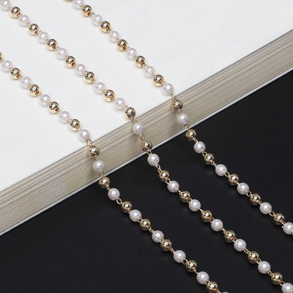 Eleganter herzförmiger Perlenkette Brillenhalter Brehn