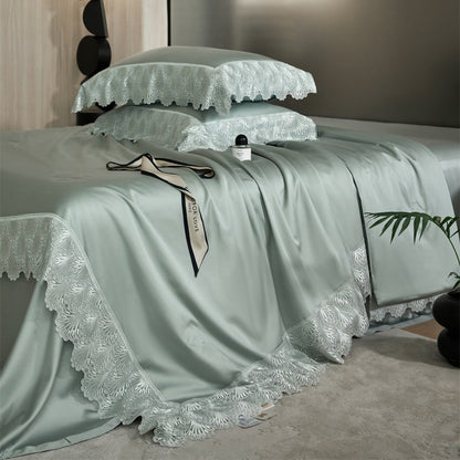 Luxuriöses Satin-Bettwäsche-Set mit französischer Spitzenbordüre