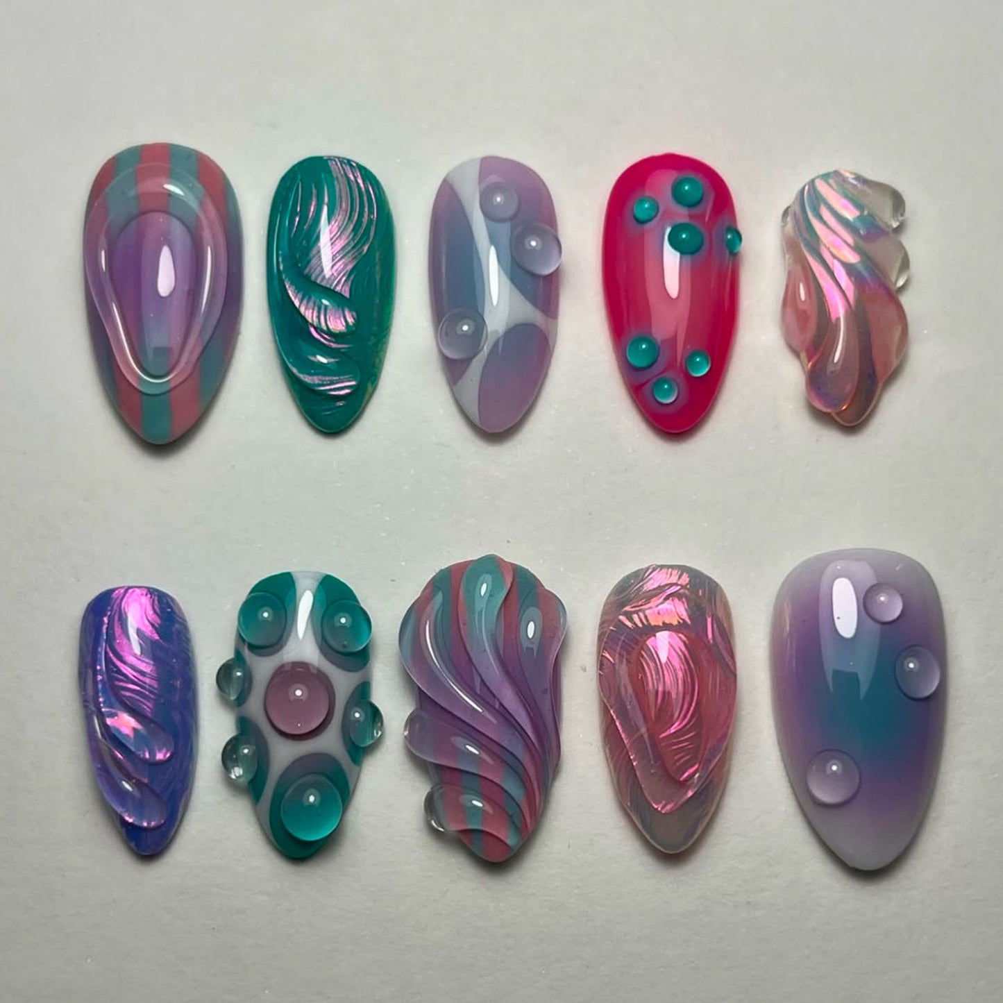 Thematic Artisan Press-On Nail Set Brehn