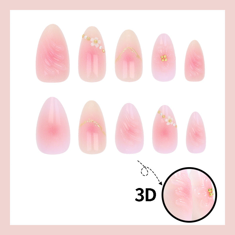 Kunstnagelset mit zarten Blüten- und Ombre-Designs Brehn