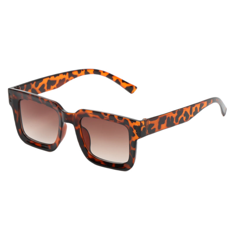 Damen Modische quadratische Sonnenbrille mit soften Linien Brehn