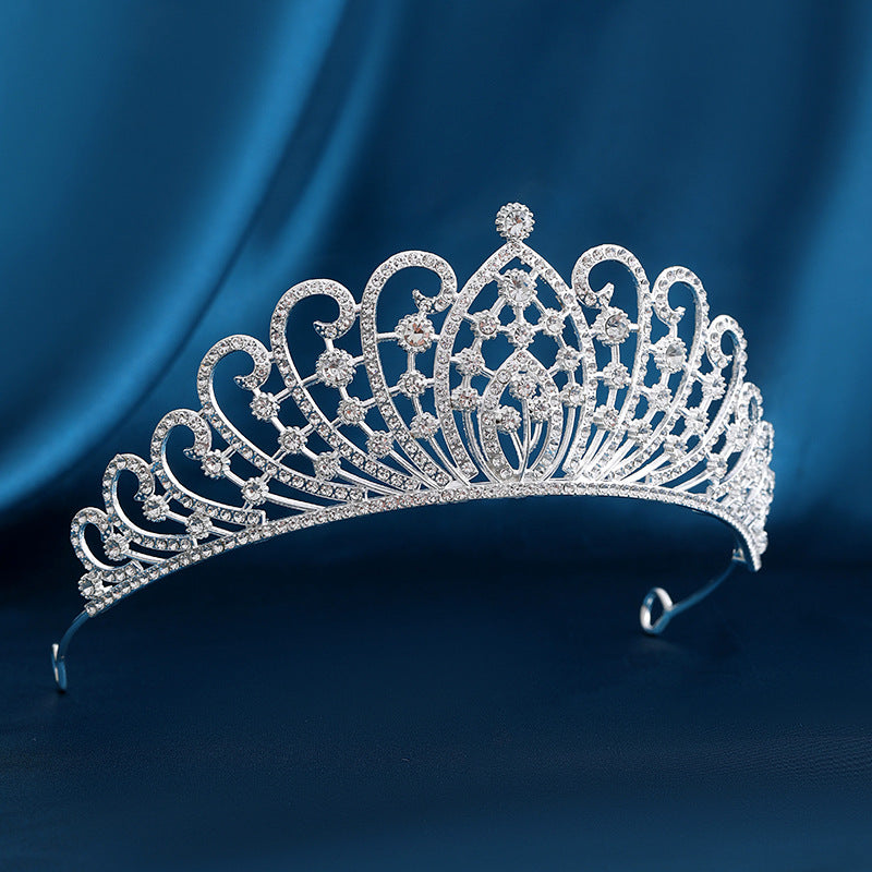 Damen Elegante Strass-Tiara mit floralen Details Brehn