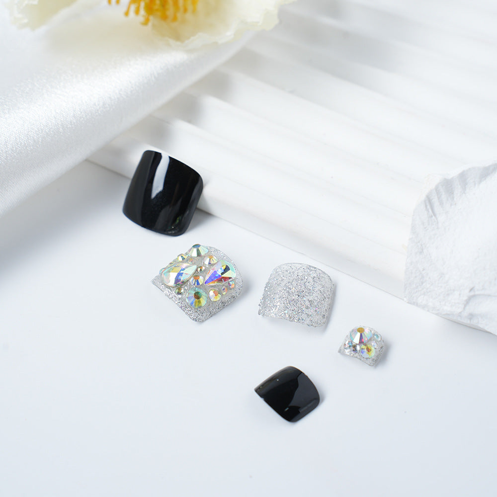 Dekorativer Glam Press-On Nagelset Brehn