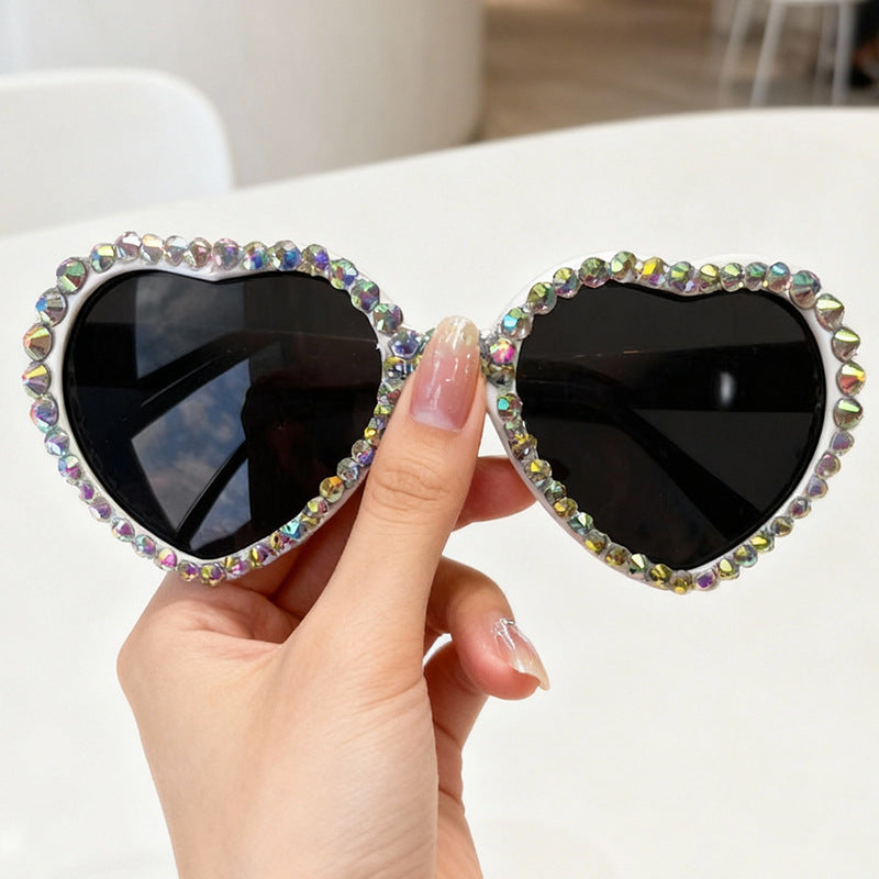 Herzförmige mit Strass verzierte Sonnenbrille Brehn