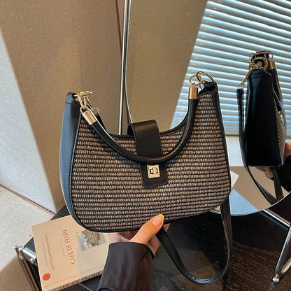 Gewebte Schultertasche