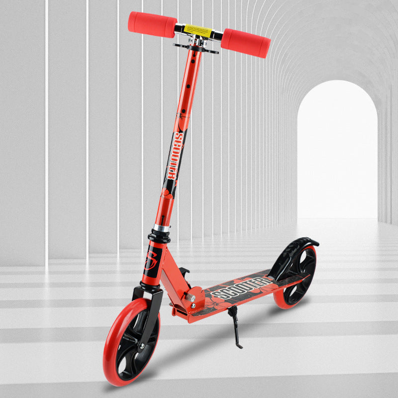 Robuster Kickroller Brehn