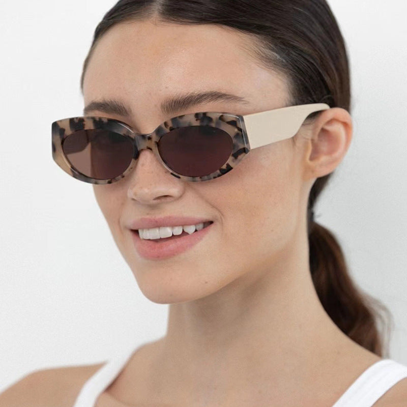 Damen Cat-Eye Sonnenbrille im stilvollen Kunststoffdesign Brehn