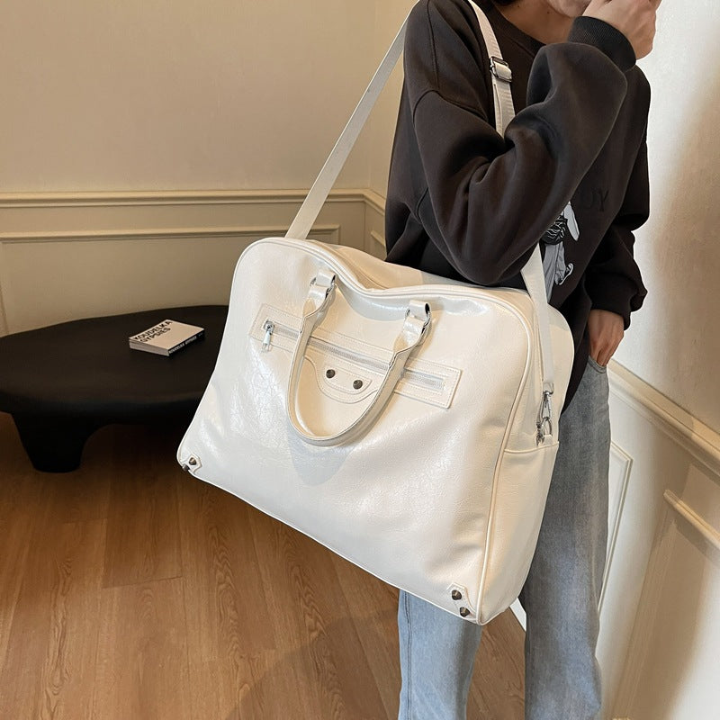Luxuriöse vintage-inspirierte Leder-Duffle- Tasche Brehn