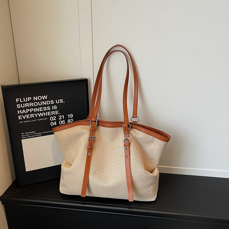 Vielseitige Canvas-Tote-Tasche mit Lederakzenten