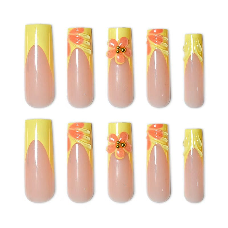 Kreative Blumen Press-On Nagelkunst Brehn
