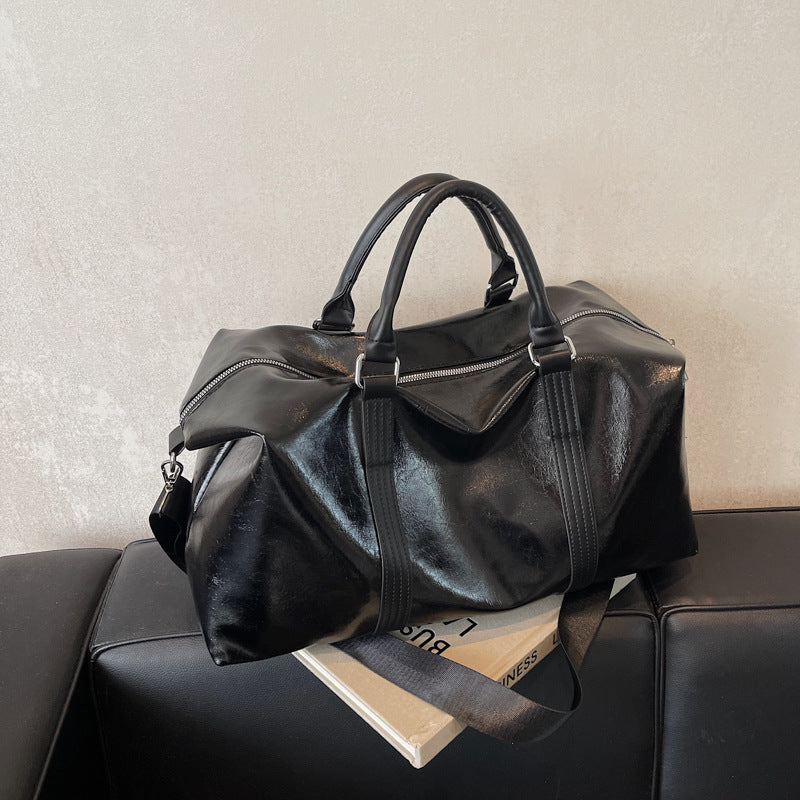 Elegante Reisetasche Aus Hochwertigem Kunstleder Brehn