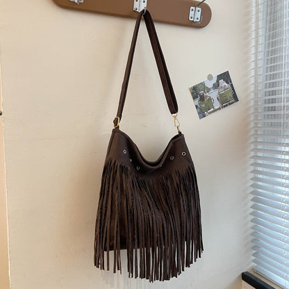 Suede Fringe Schultertasche Brehn