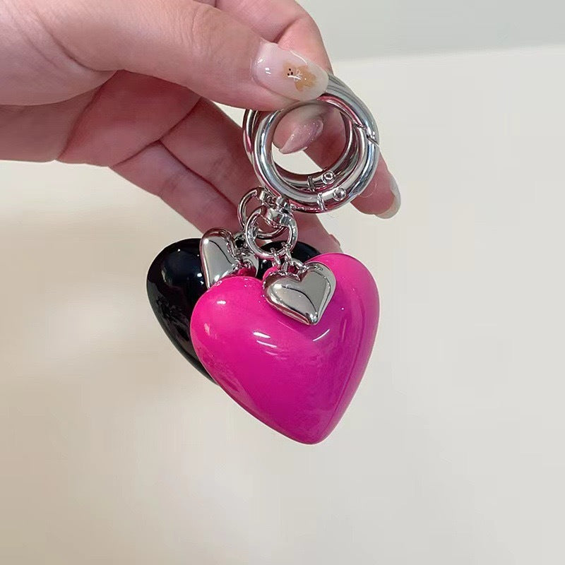 Herzförmiger Charm Schlüsselanhänger Brehn