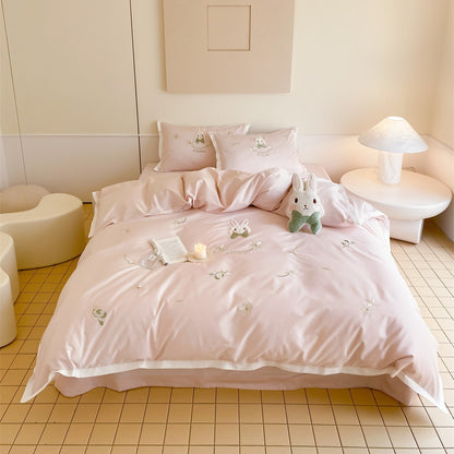 Besticktes Bunny Floral Baumwollsatin Bettwäsche-Set mit Kissenbezügen und dekorativem Kissen
