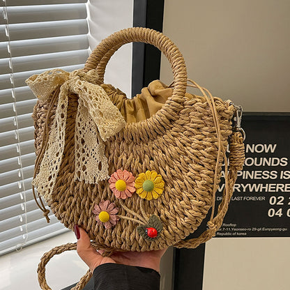Handgefertigte Blumenakzent-Stroh-Handtasche