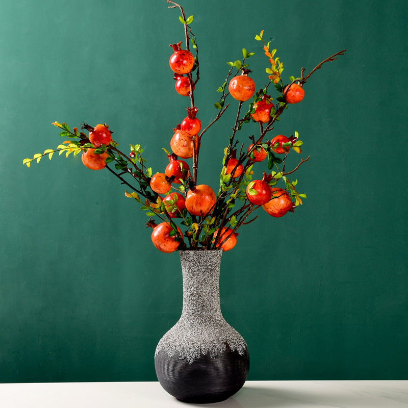 Dekorativer Keramikvase