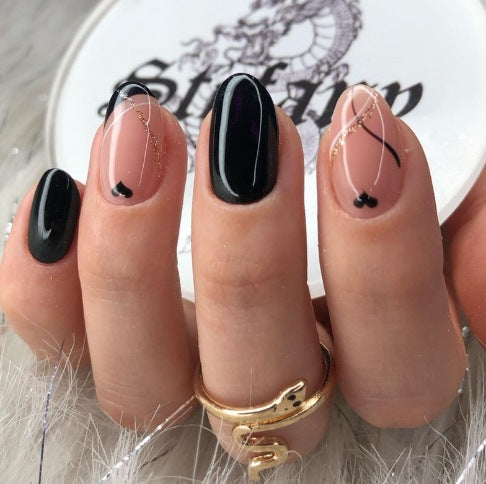 Trendiges abstraktes Nagelkunst-Set Brehn