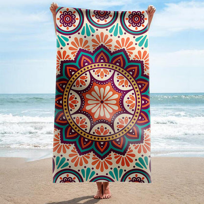 Strandhandtuch mit kunstvollem Mandala-Design Brehn