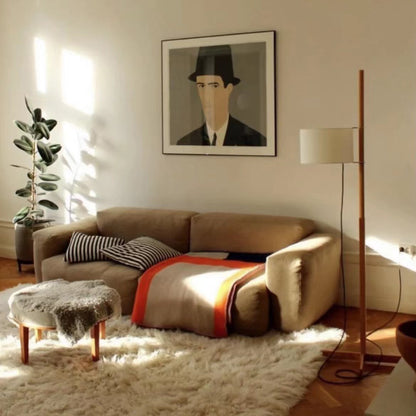 Moderne Minimalistische Stehlampe mit verstellbarem Schirm