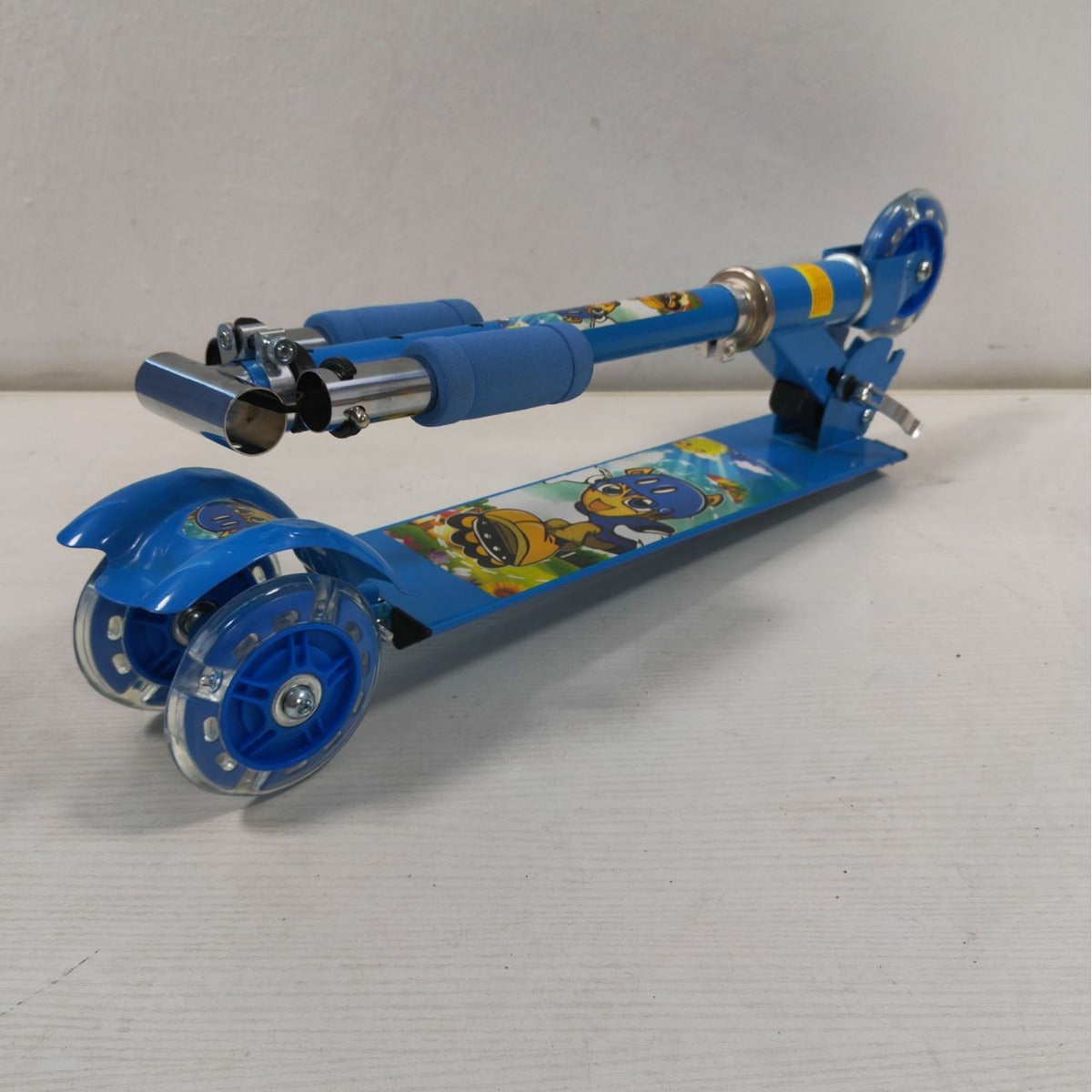 Miniatur Design Kick Scooter Brehn