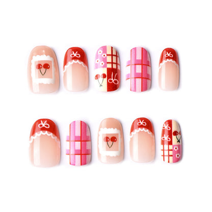Künstlerisches Urlaubs-themed Press-On Nageldesign Brehn