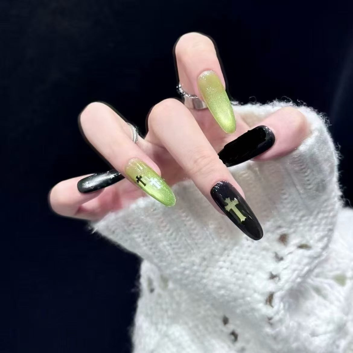 Glamouröse Gel-Nagelkunstverlängerungen Brehn