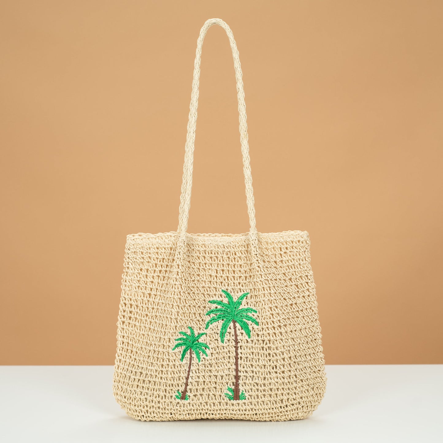 Trendige Basttasche Brehn