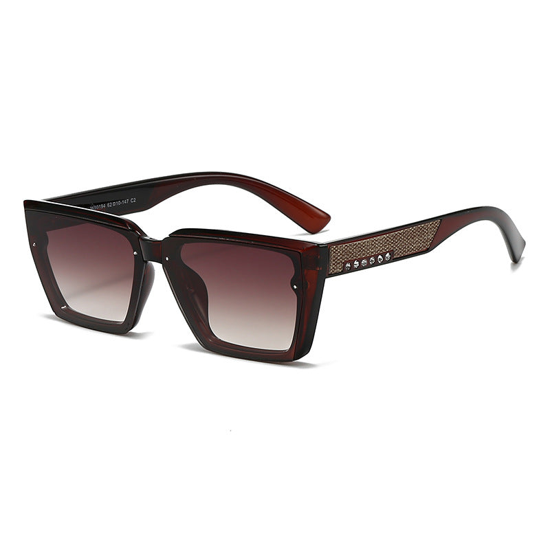 Damen stilvolle Sonnenbrille mit funkelnden Akzenten Brehn