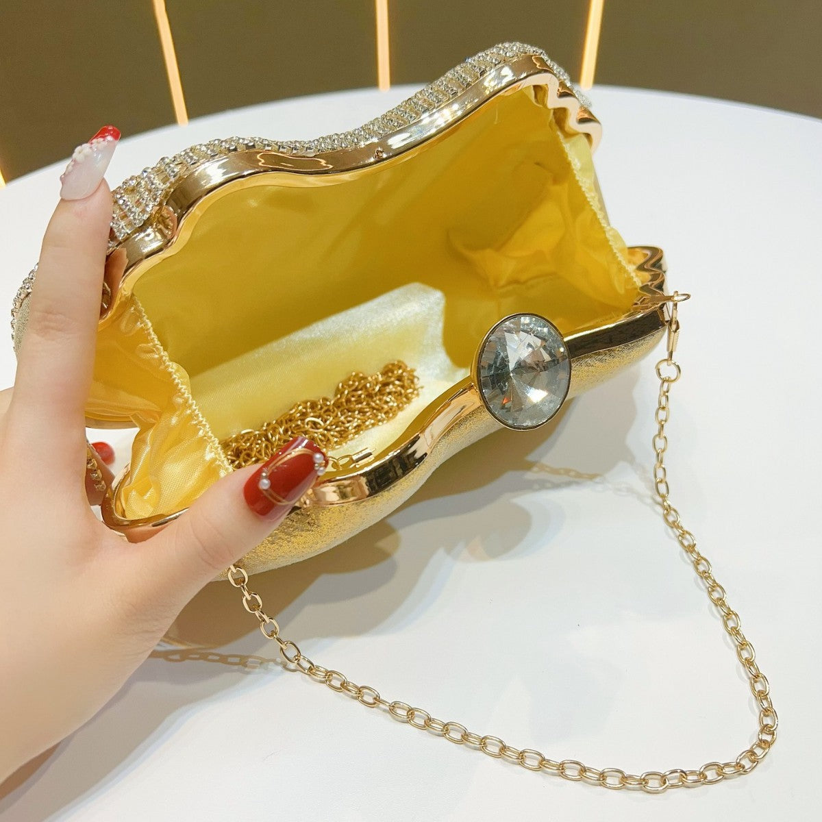 Glamouröse Kristallfransen Abendhandtasche