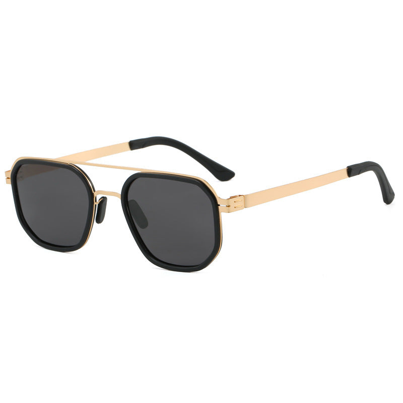 Damen modische Sonnenbrille im modernen stilvollen Design Brehn