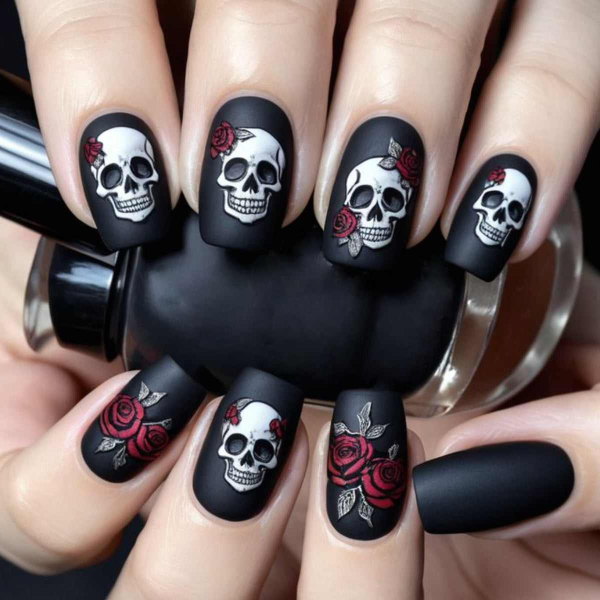 Skull und Rose Acryl Nagelkunst Verlängerungen Brehn