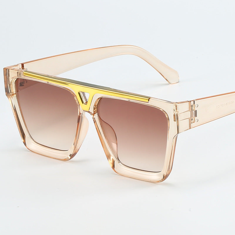 Damen modische oversized Sonnenbrille mit stilvollem goldenen Akzent Brehn