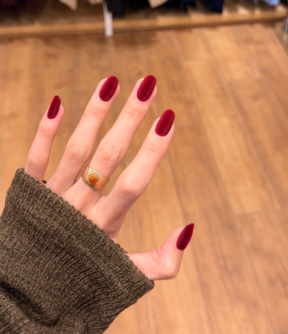Samt-Nagelkunst-Verstärkungen Brehn