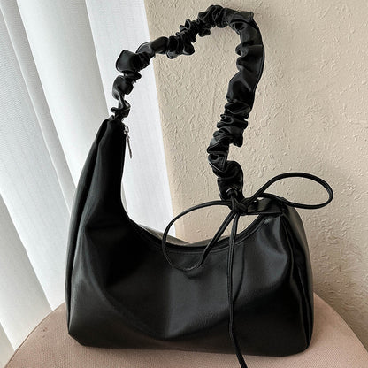 Luxe Slouchy Handtasche