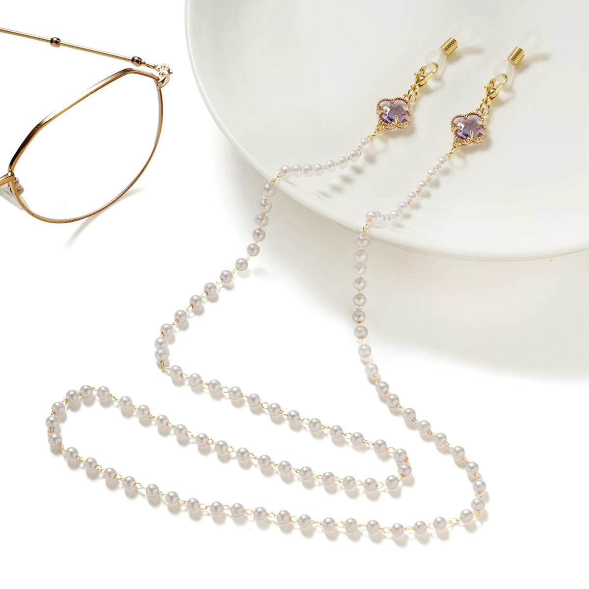 Elegante Brillenhalterkette mit Perlenakzenten Brehn