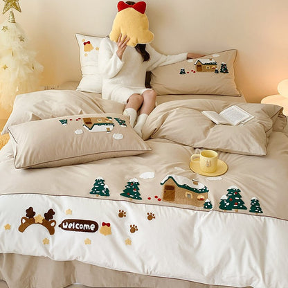 Kuscheliges Bettwäsche-Set mit bestickten Winterhaus- und Tannenbaum-Motiven