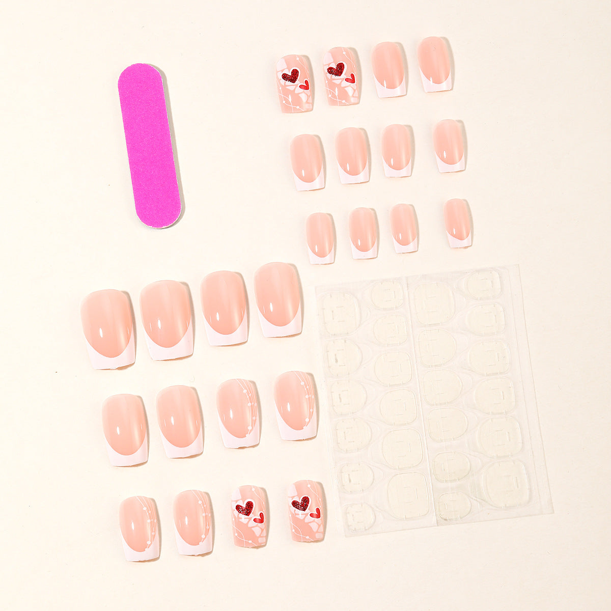 Herz-Beschmückte Acryl-Nagelkunsterweiterungen Brehn