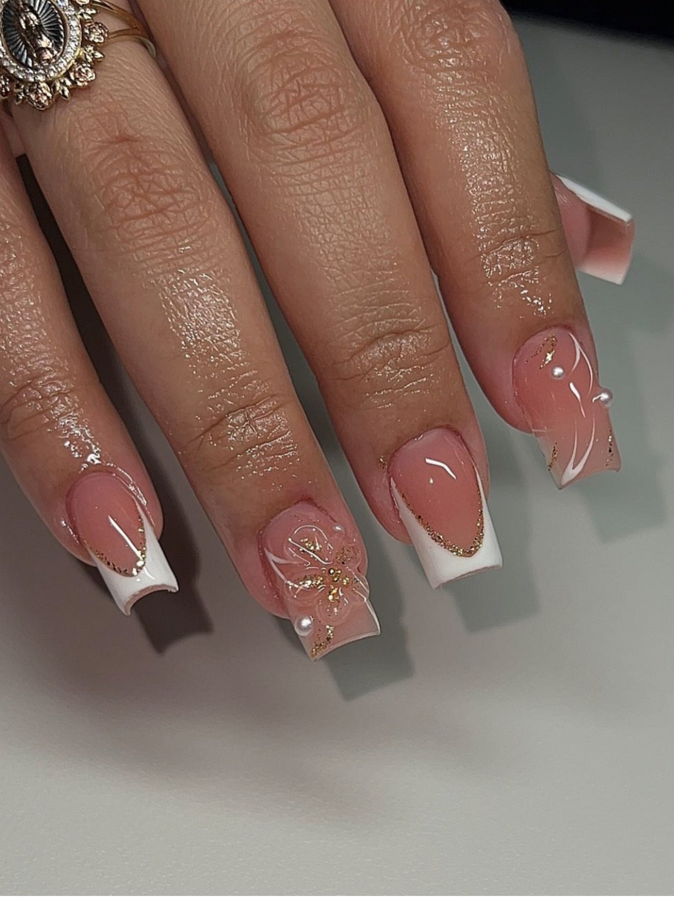 Elegantes Nagelkunst Press-On Set Brehn
