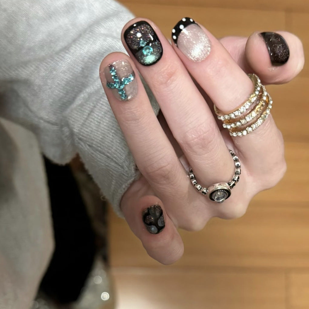 Künstlerische Gel-Nagelkunstverlängerungen