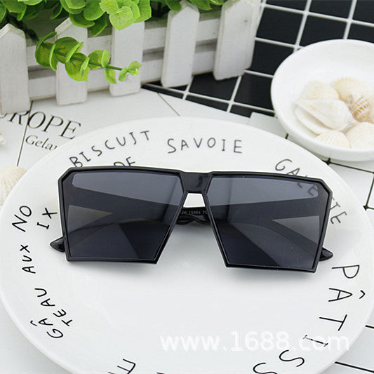 Damen Modische Sport-Sonnenbrille mit eckigem Rahmen und verspiegelten Gläsern Brehn
