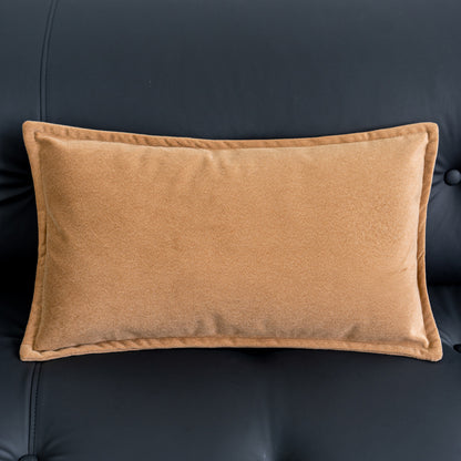 Luxuriöser Sofa- und Bettschmuck