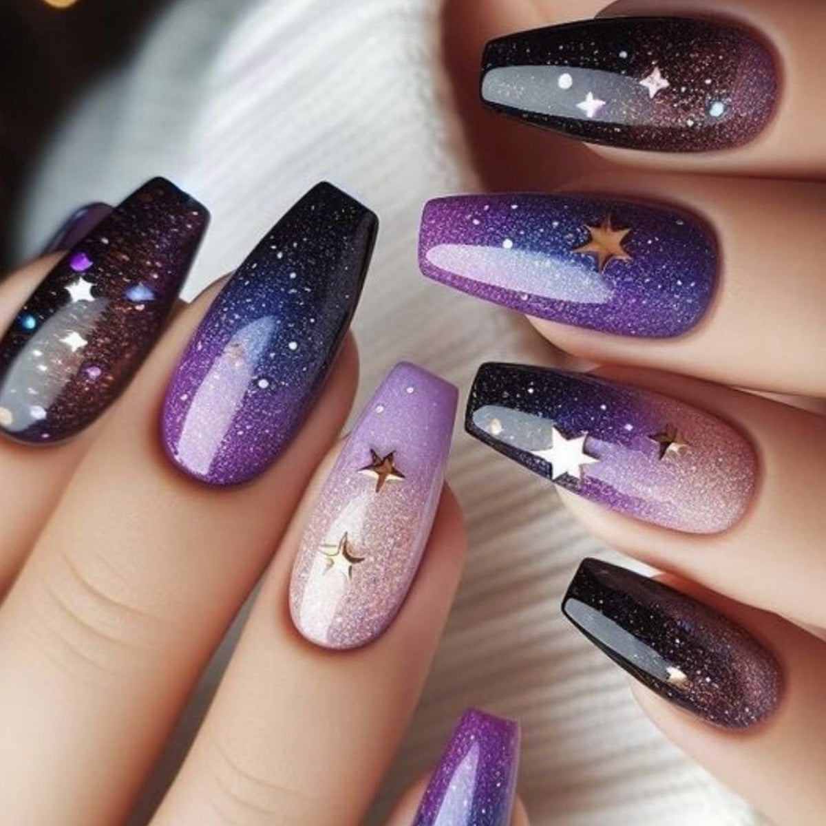 Galaxie-inspirierte 3D-Nagelkunst-Verlängerungen Brehn