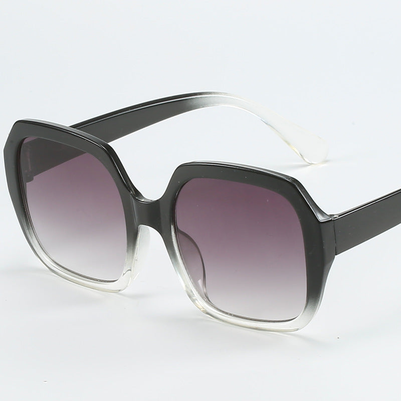 Damen Modische Oversized-Sonnenbrille mit extravaganten Leopardendetails Brehn