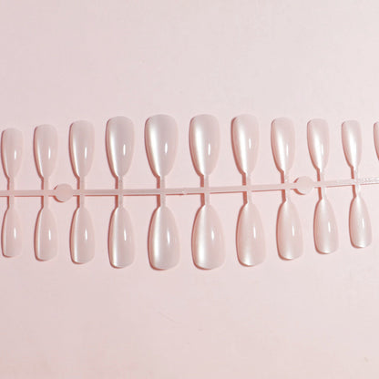 Glitzerndes Stiletto Press-On Nail Set Brehn