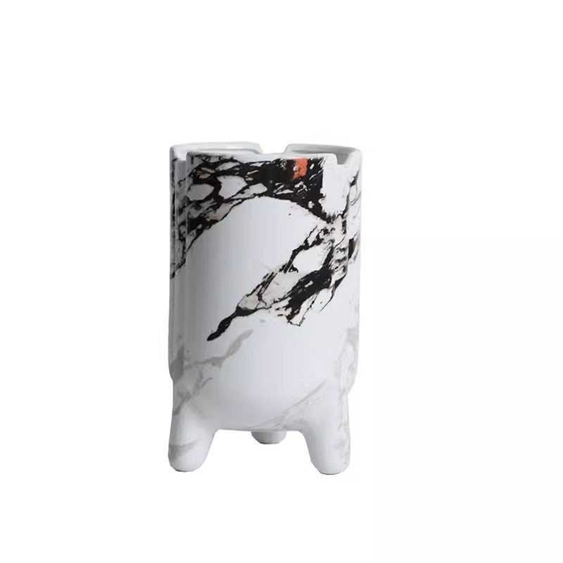 Künstlerische von Marmor inspirierte dekorative Vase