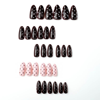 Trendy Pünktchen Press-On Nagelset Brehn