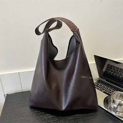 Stylishe Leder Hobo Tasche