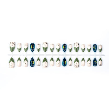 Künstlerisch von der Natur inspirierte Press-On Nail Art Set